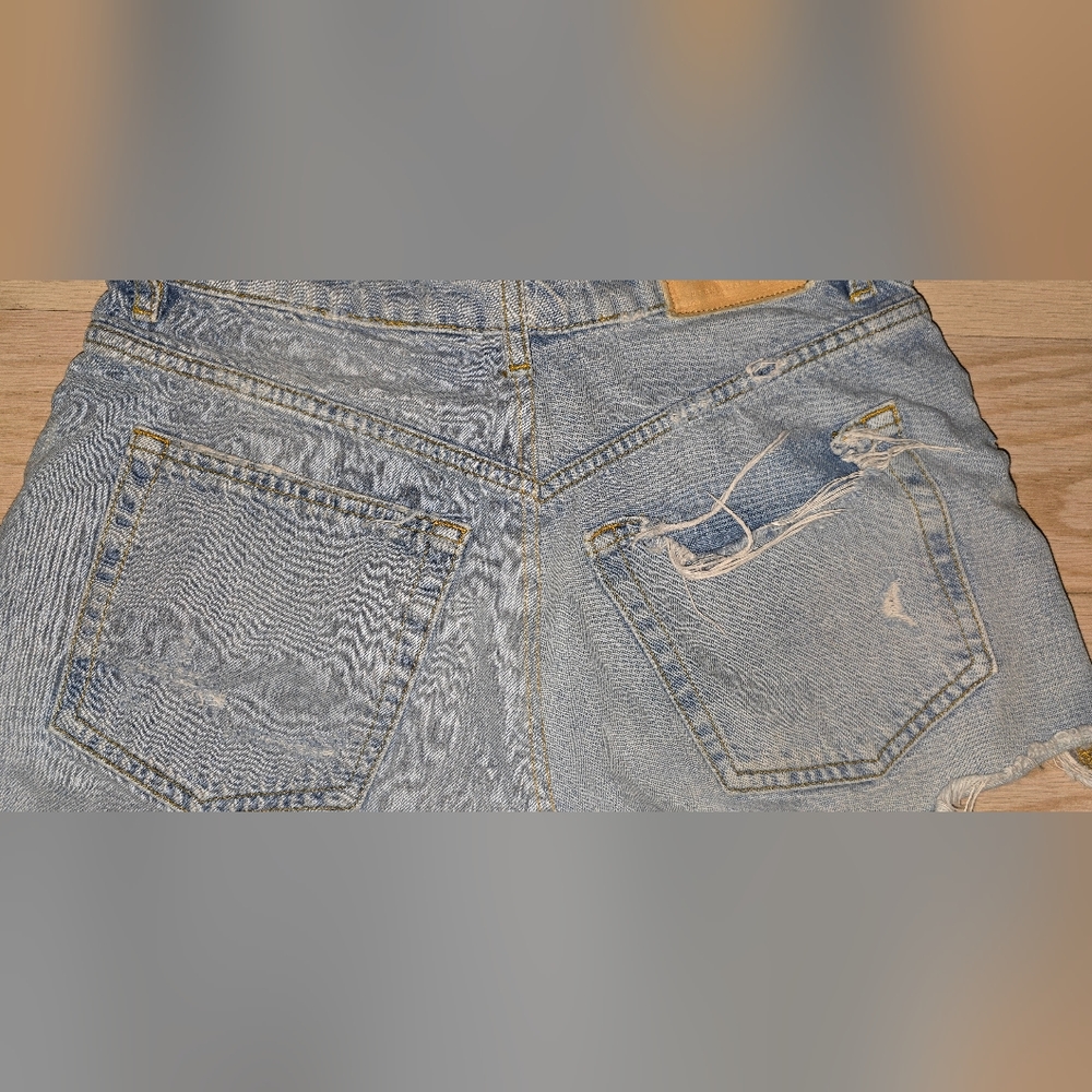 ZARA- Ripped Short skyblue - Picture 7 of 10